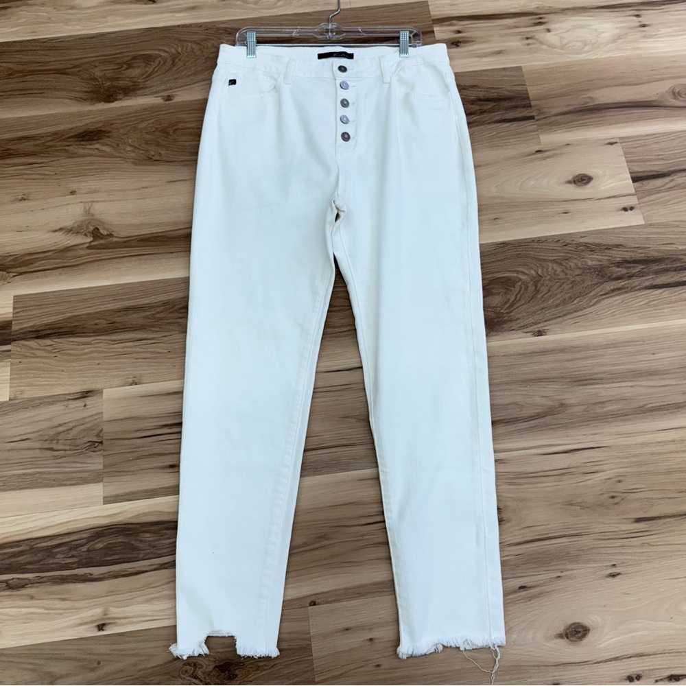 KanCan White Straight Leg Skinny Jeans A7